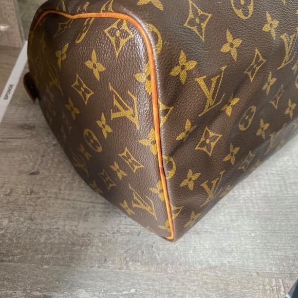 (SOLD) Louis Vuitton Speedy 30 Monogram Vintage - Picture 13 of 16